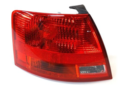 ŠTOPLAMPA AUDI A4 04-07 KARAVAN LX TYC