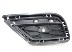 REŠETKA ZAD. BRANIKA VW T-ROC 017- DX S RUPOM ZA SENZOR