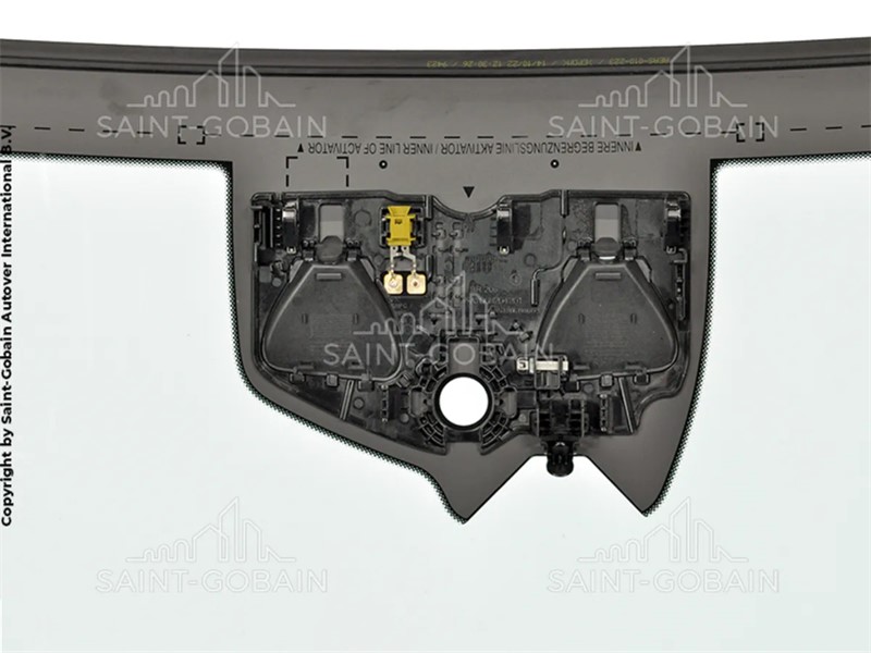 ŠAJBA MERCEDES E W214 23- SENZOR AKUSTIK STEREOKAM ST GOBAIN