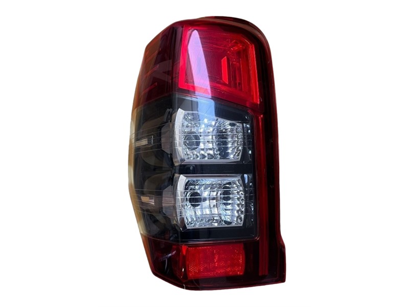 ŠTOPLAMPA MITSUBISHI L200 019- LX LED OBLIK 