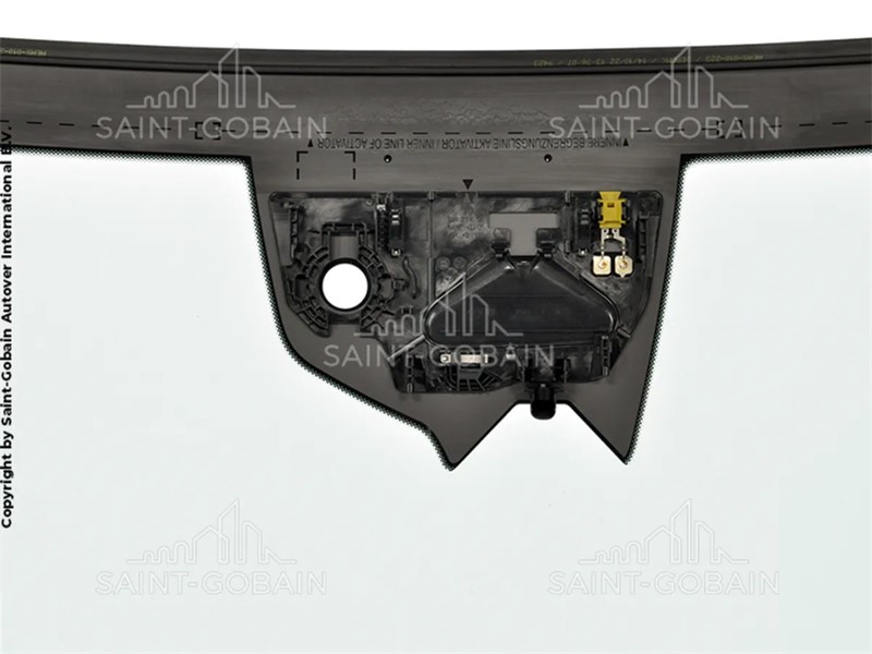 ŠAJBA MERC E W214 023- SENZ AKUST PROJEKC MONOKAMERA PILKINGTON