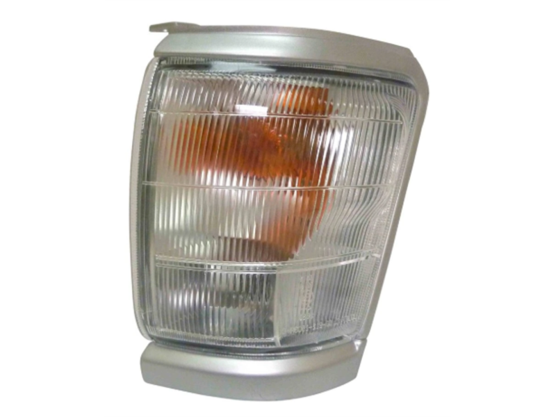 ŽMIG. TOYOTA HI-LUX 98-00 LX SIVI