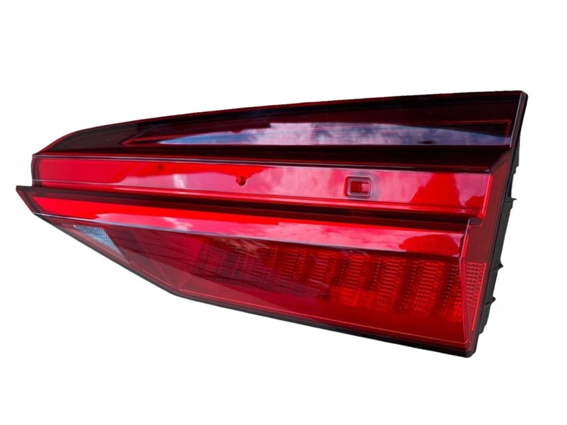 ŠTOPLAMPA AUDI A6 019- UNUTARNJA  LED DX
