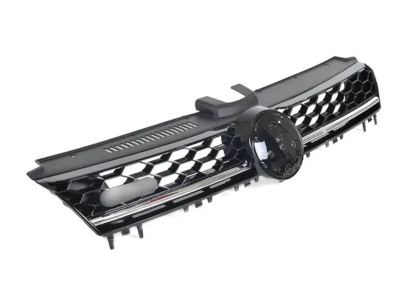 MASKA VW GOLF VII  GTD 012- CRNA S KROM LAJSNOM
