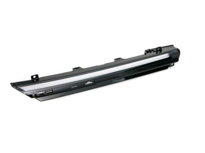 DNEVNO LED SVIJETLO NA MASCI VW GOLF VIII 020- DX