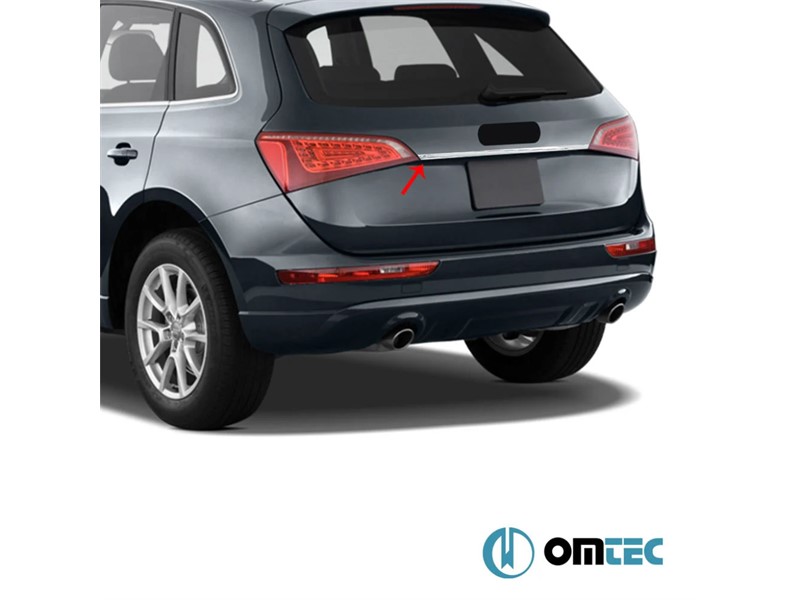LAJSNA KROM  IZNAD TABLICE 3M LJEPLJENJE AUDI Q5 08-