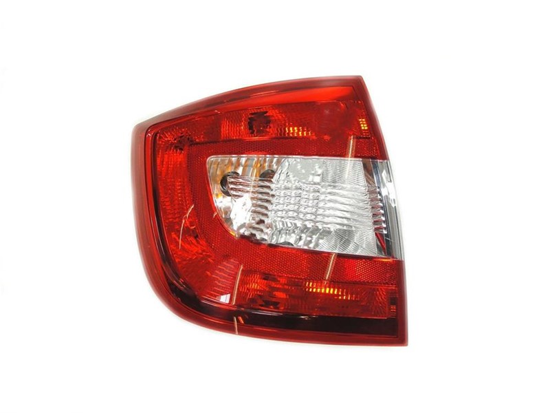 ŠTOPLAMPA ŠKODA RAPID 012- LX 5VR H/B